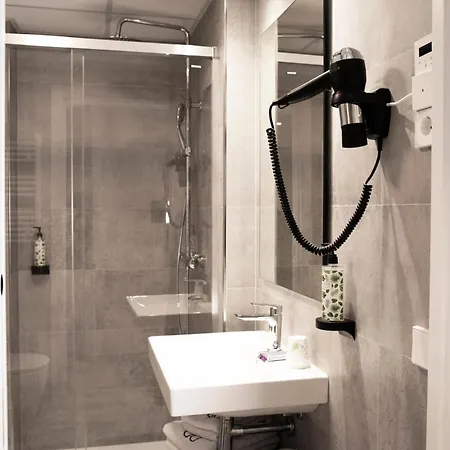 فندق Dos Rios Origen 2*