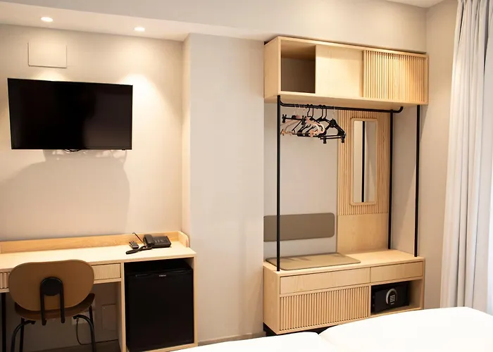 Hotell Hotel Dos Rios Origen 2*